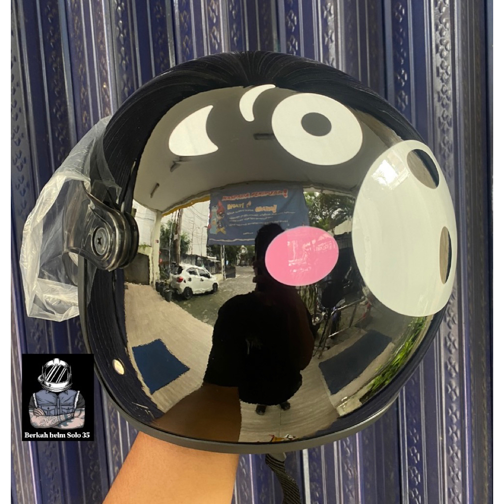 HELM ORIGINAL XYZ KARAKTER REMAJA SAMPAI DEWASA SNI