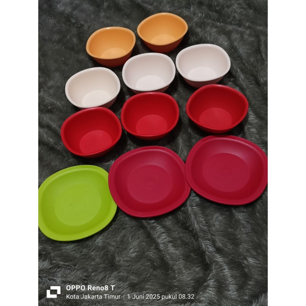 Tupperware sweet blossom