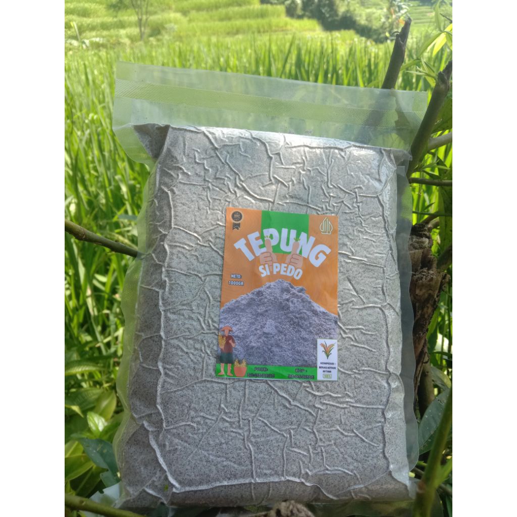 

Tepung ketan hitam 1000gr. ASLI 100% Dari beras ketan hitam pilihan terbaik, kemasan vacum.