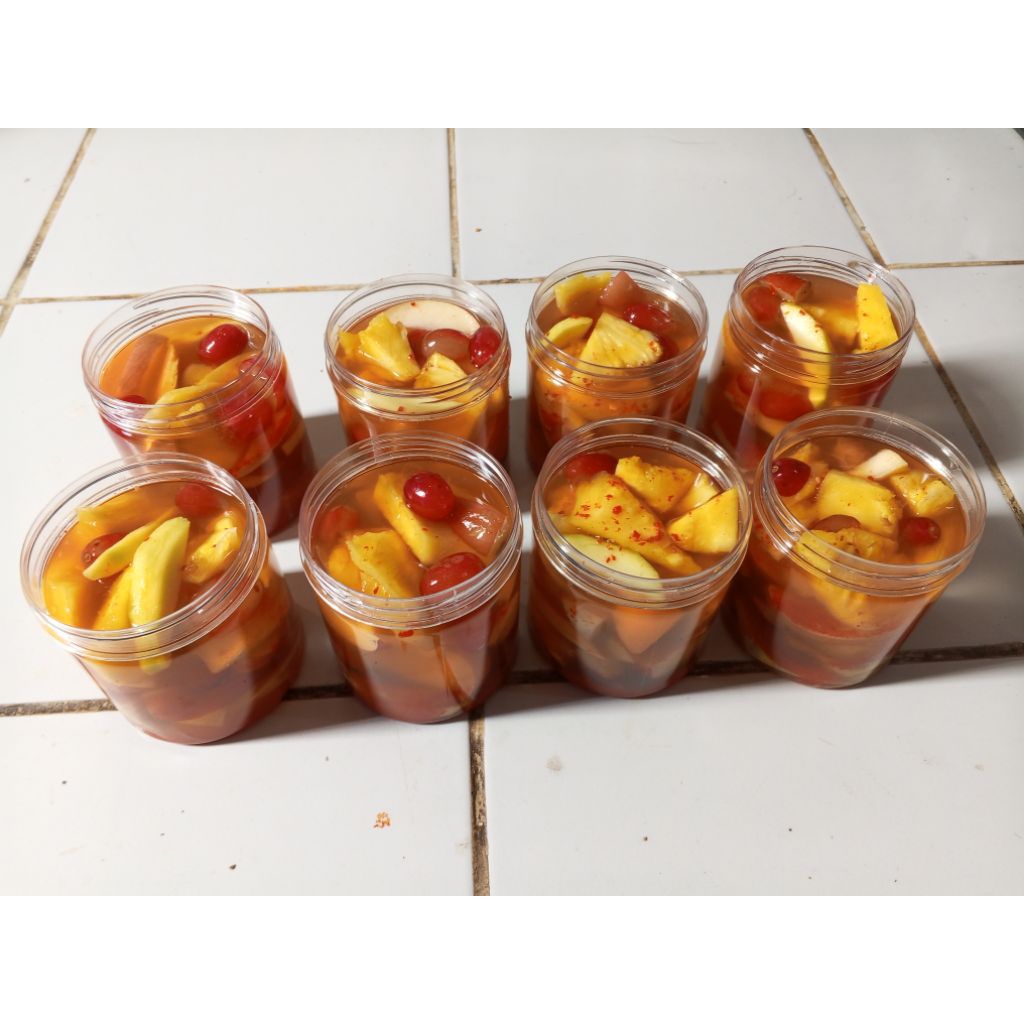 

Asinan buah kuah lemon