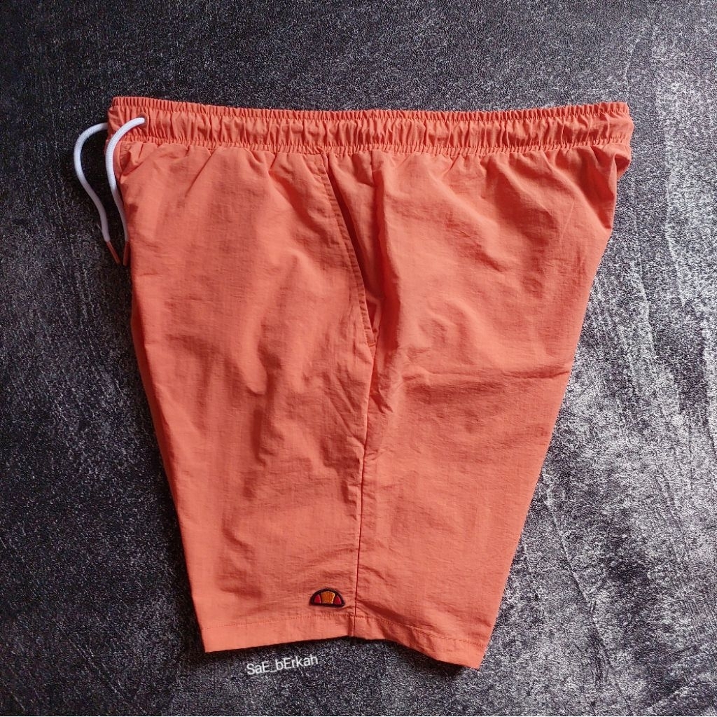 Celana pendek Ellesse Original