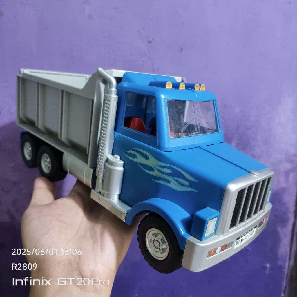 Playmobil 5665 Dump Truck City
