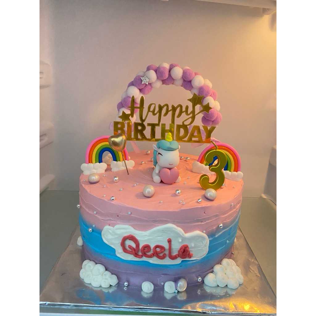 

Cake Ulang Tahun Karakter Diameter 16/ Cake Ulang Tahun / Roti Ulang Tahun Termurah