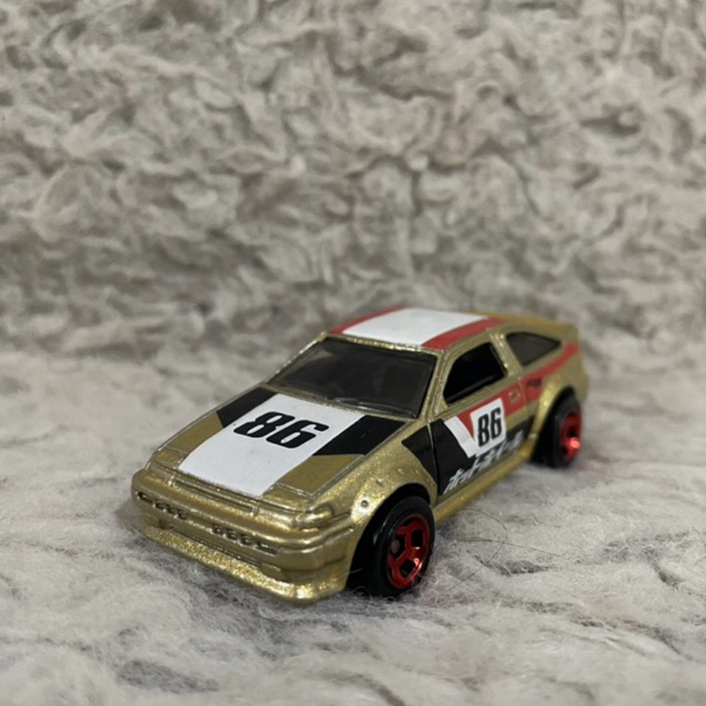 Hot Wheels Toyota AE 86 Corolla Gold Loose