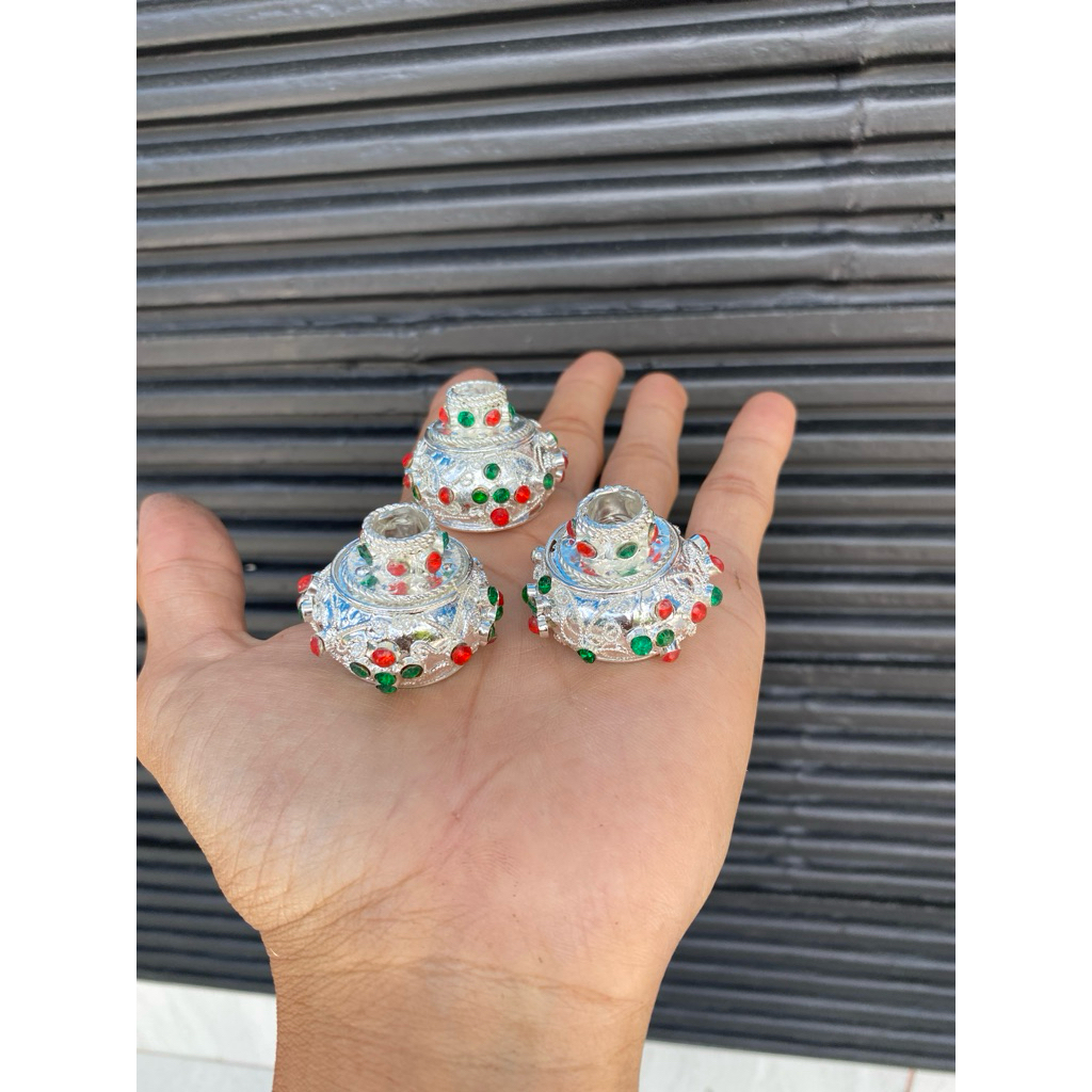 mendak selut lapis perak kodenan