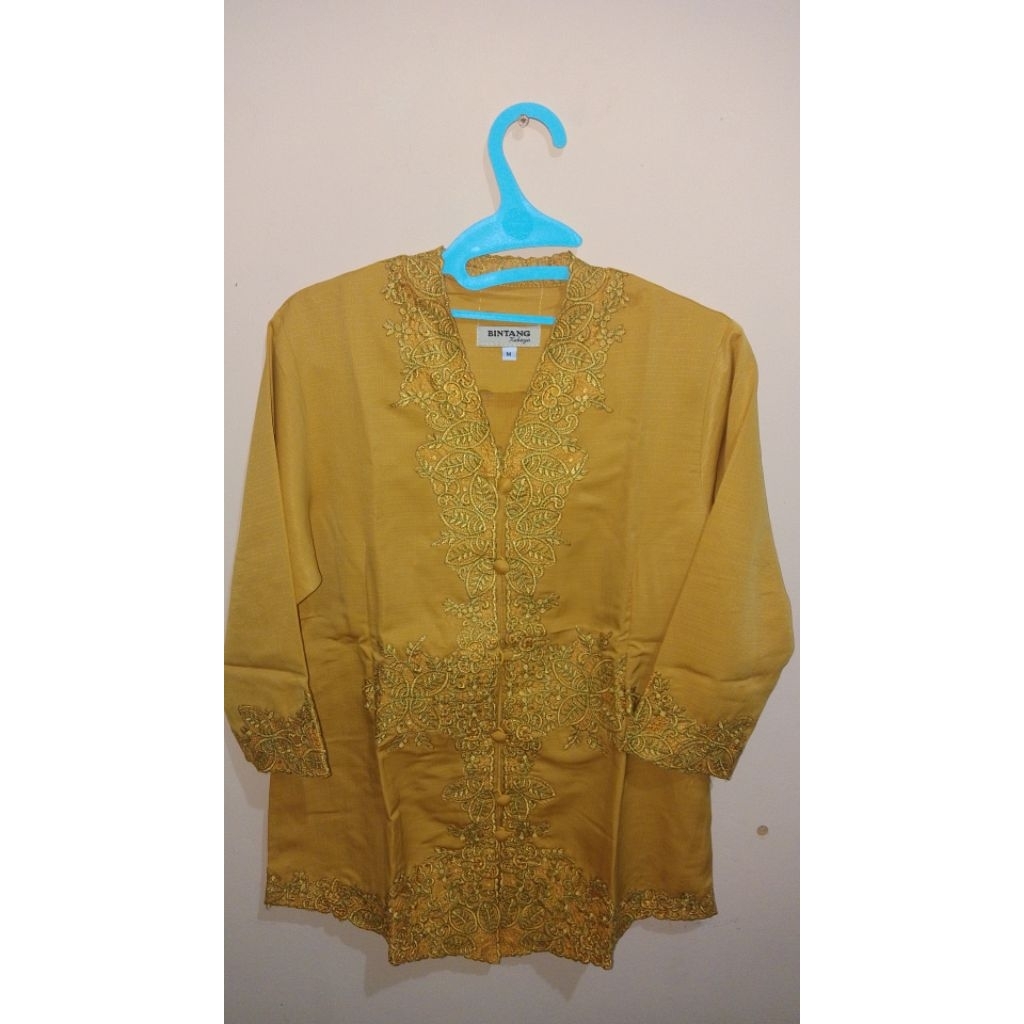 Kebaya Encim - Preloved