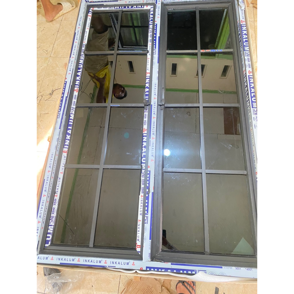 Kusen Jendela Cesment L100 x T160 Aluminium Model Ornamen Dua Daun