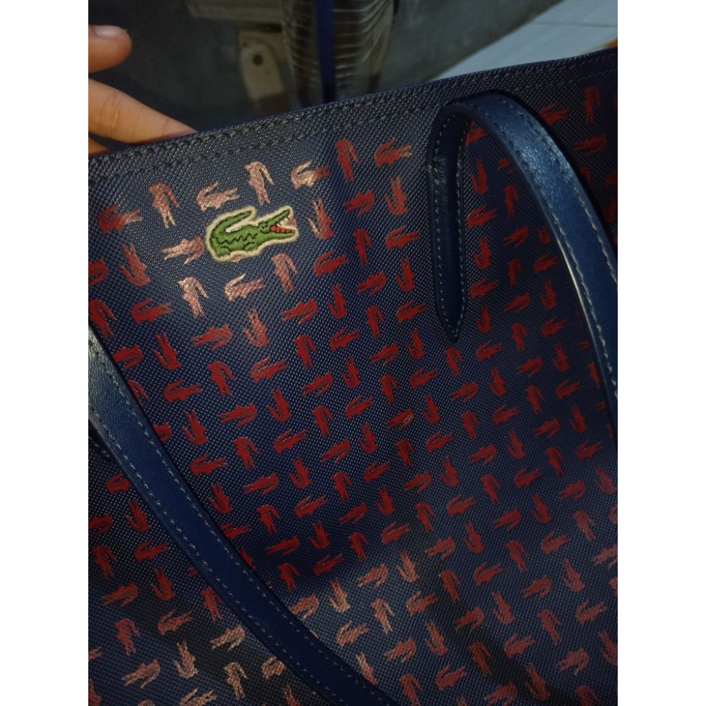 preloved tas lacoste ori warna navy keunguan dkittt