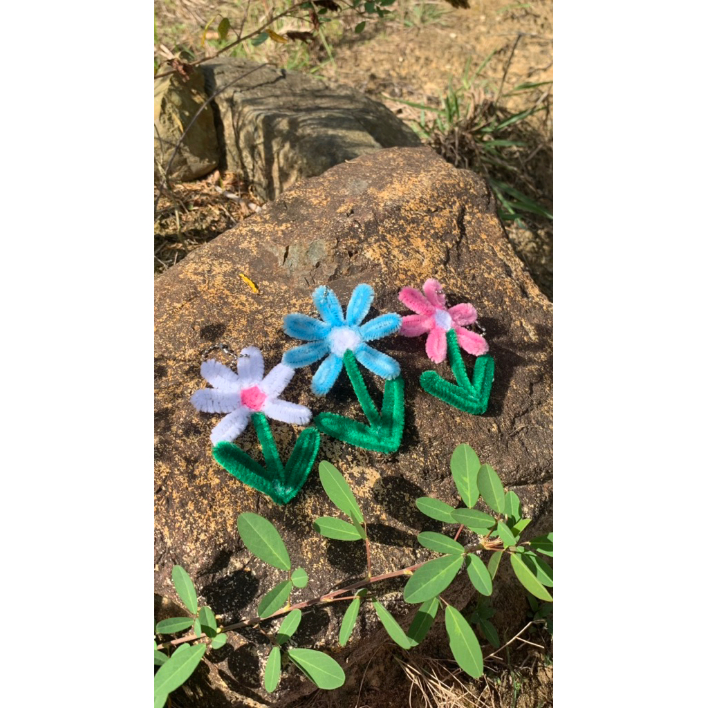 gantungan kunci bunga kawat bulu//ganci bunga kawat bulu//ganci kawat bulu