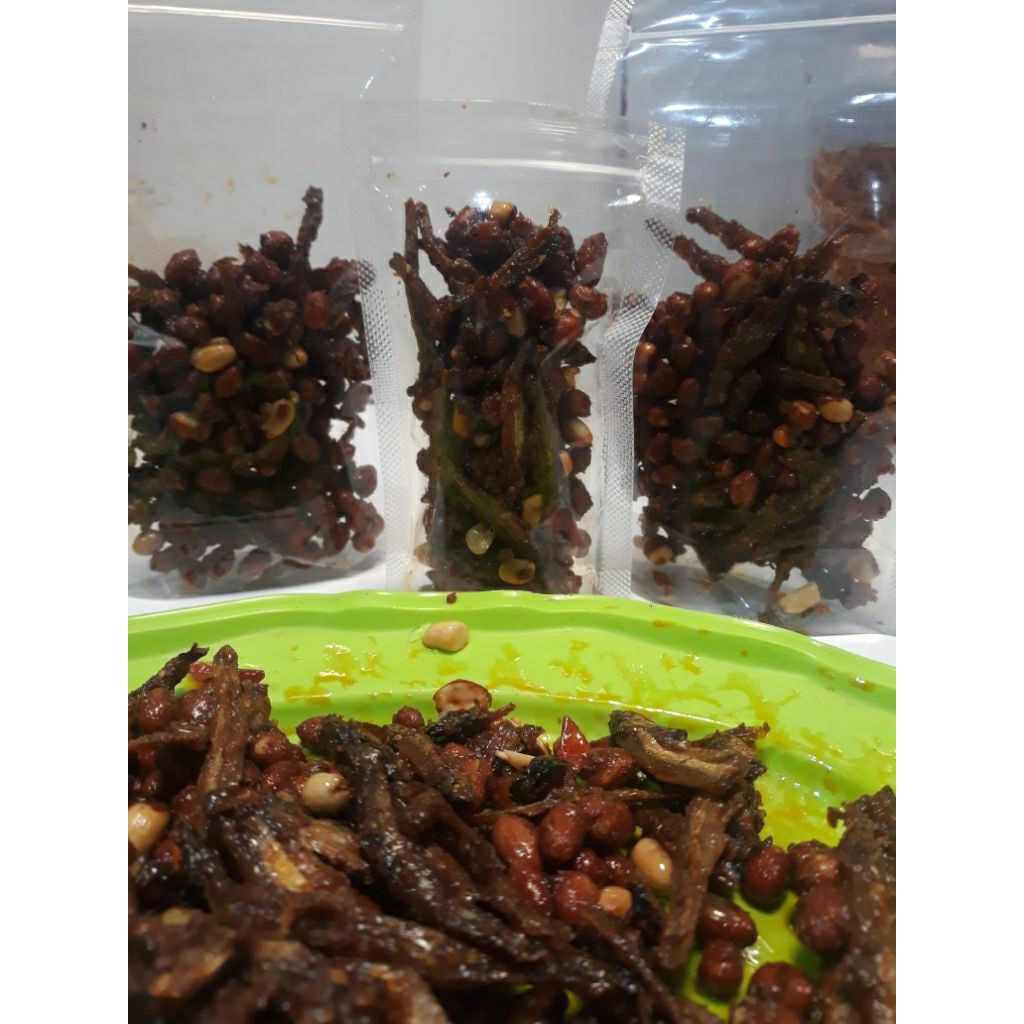 

TERI KACANG MANIS PEDAS 250gr