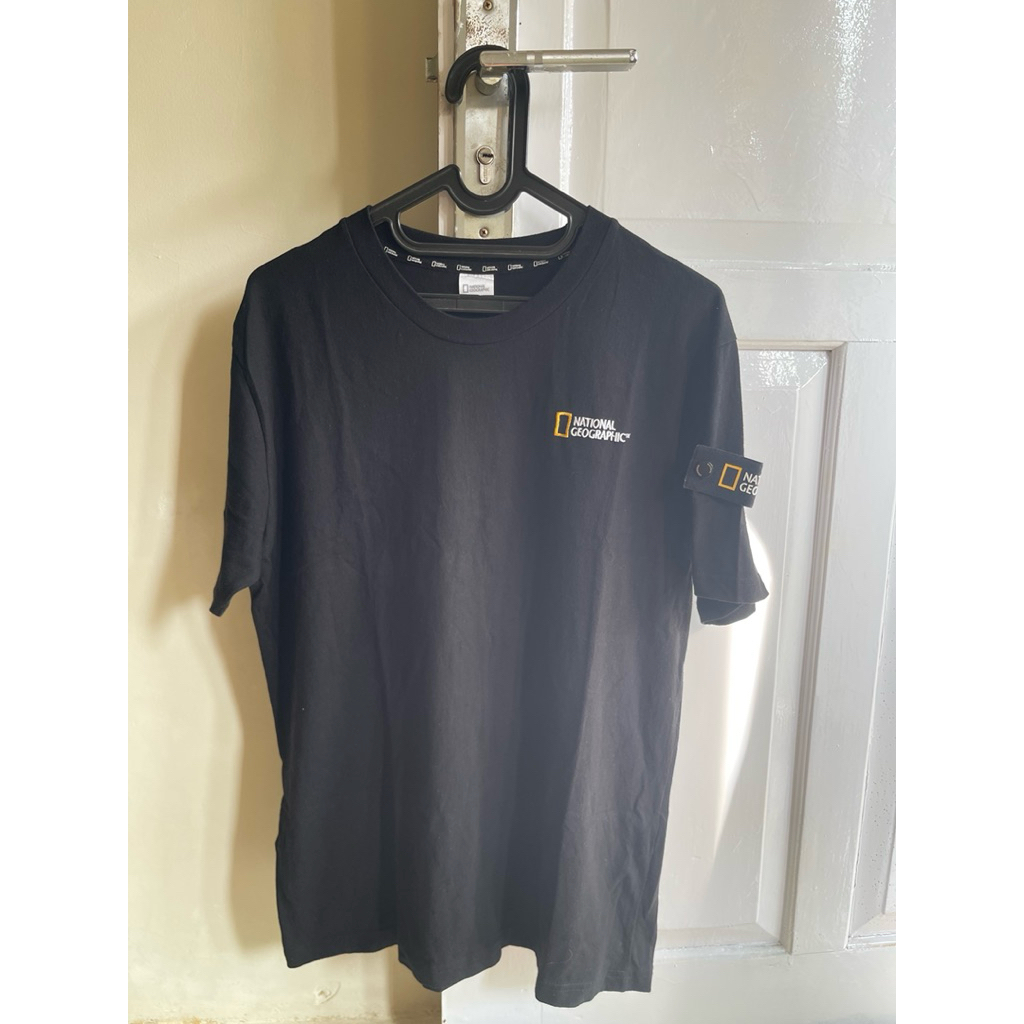 T-Shirt Natgeo Hitam Pets