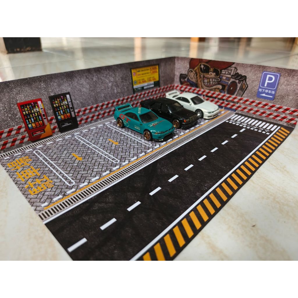 Diorama Parkiran Jepang Hotwheels Diecast Skala 64 Bahan Papecraft Kertas
