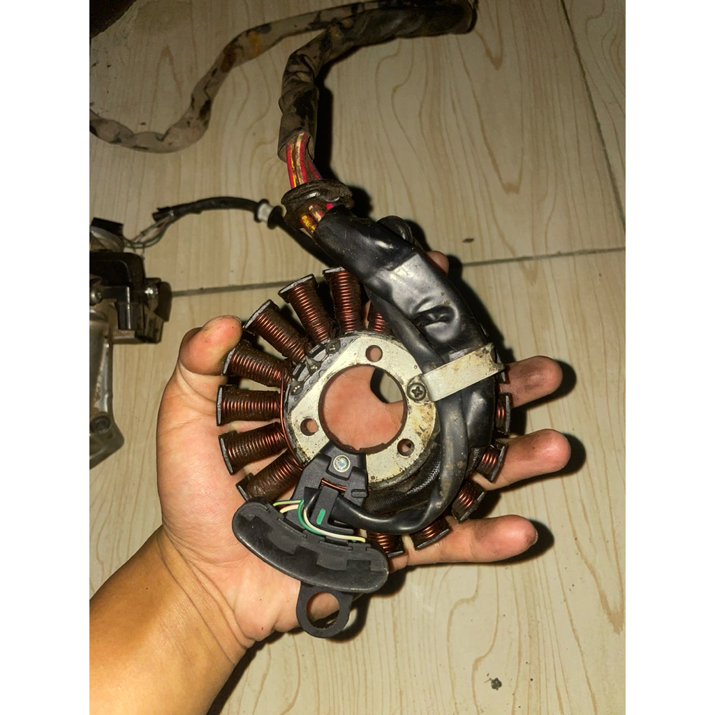 spul+mahnet set sensor ckp vario 125 led old (idling stop)