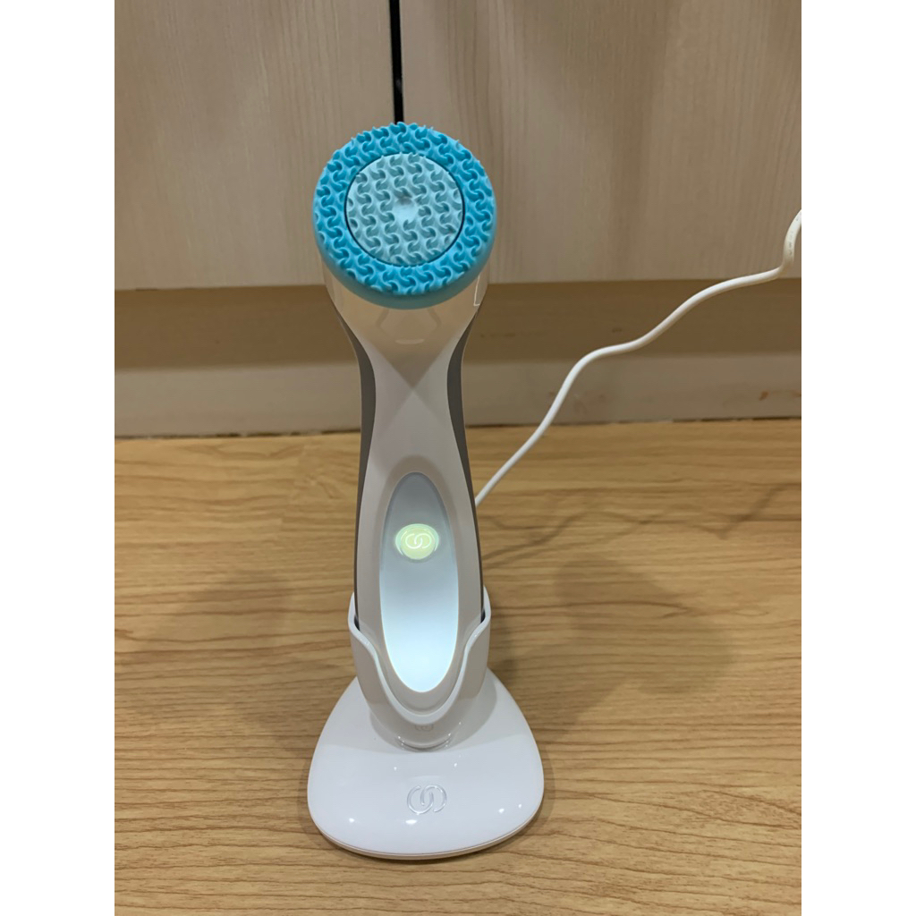 SECOND alat pembersih wajah Nu skin alat lumi”spa io original