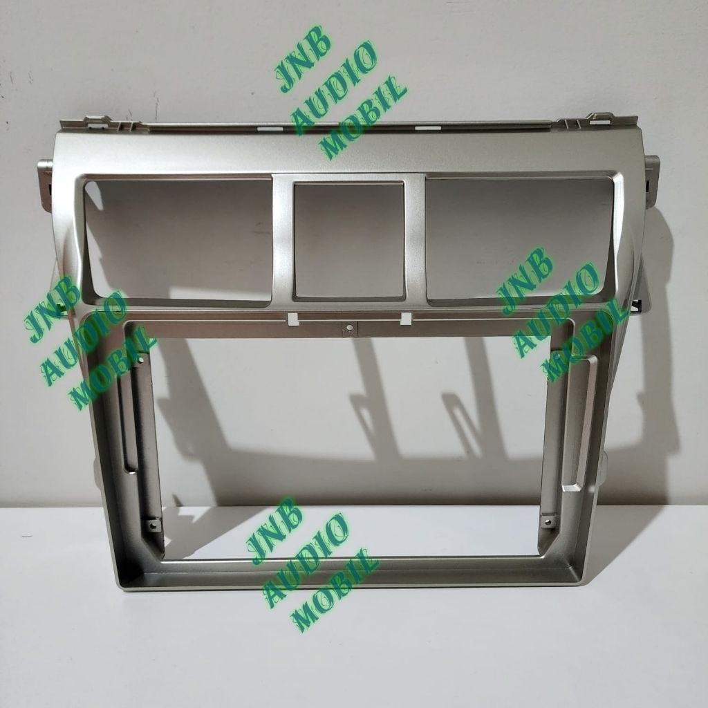Frame head unit tv mobil android 9 inch mobil toyota vios 2008-2012 silver