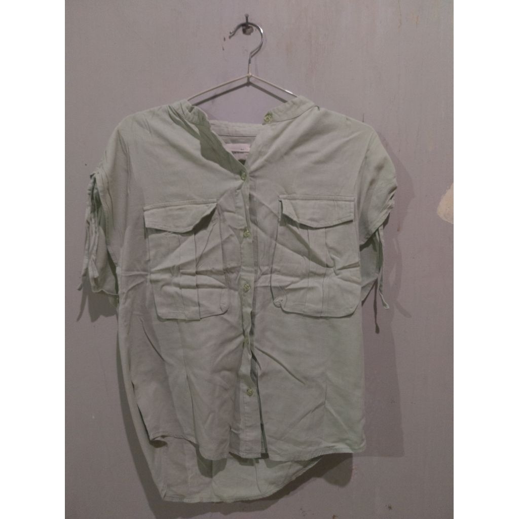 atasan sage green gaudi