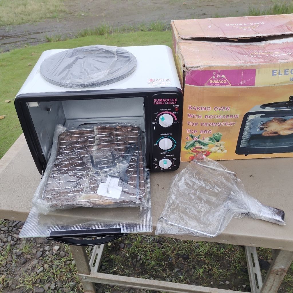 Oven Listrik 2 pemanas atas dan bawah