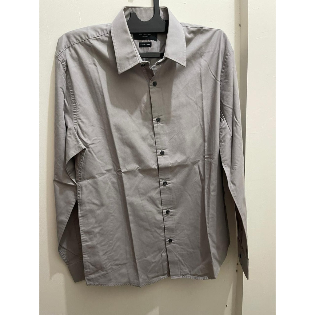 Kemeja Pria The Executive Gray