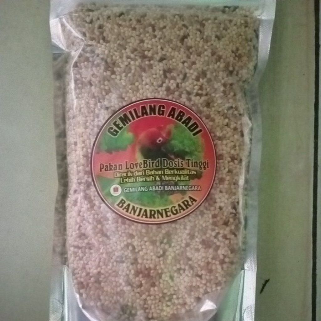 Gemilang abadi banjarnegara. pakan lovebird dosis tinggi. berkualitas
