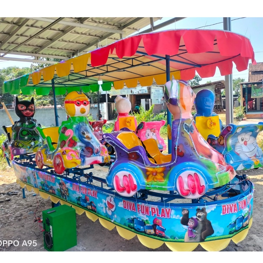 Odong-odong Kereta Panggung model karakter kartun terbaru