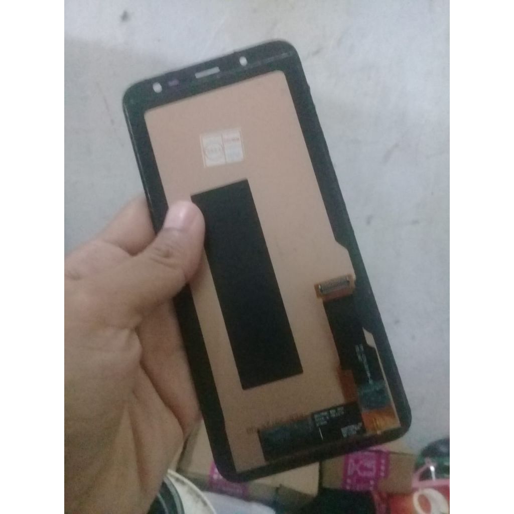 Lcd Samsung J6 Copotan ORI masih nyala