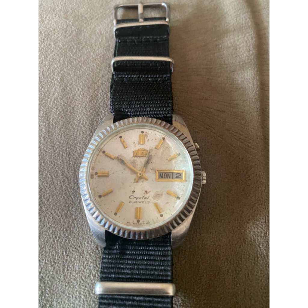 Jam tangan orient otomatis