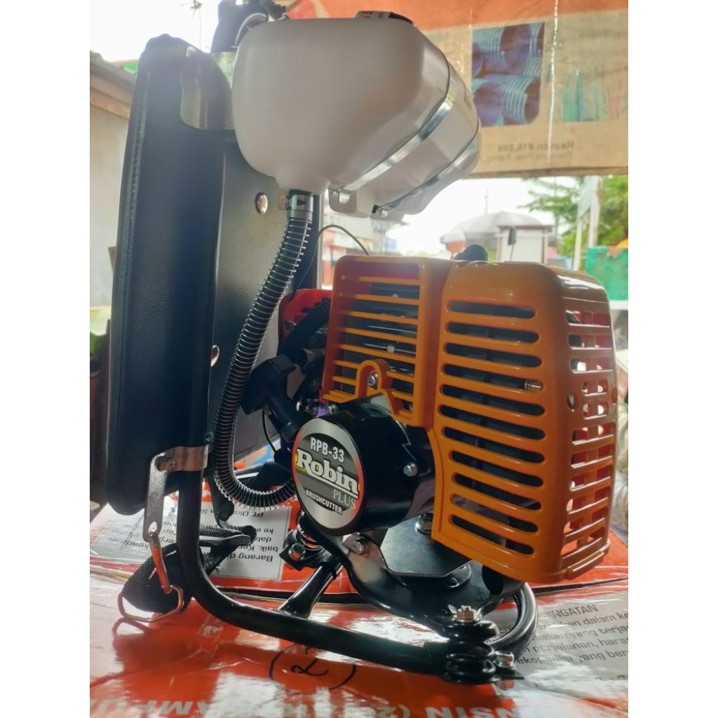 MESIN POTONG RUMPUT ROBIN RPB-33 2TAK // BRUSH CUTTER ROBIN RPB-33 2TAK