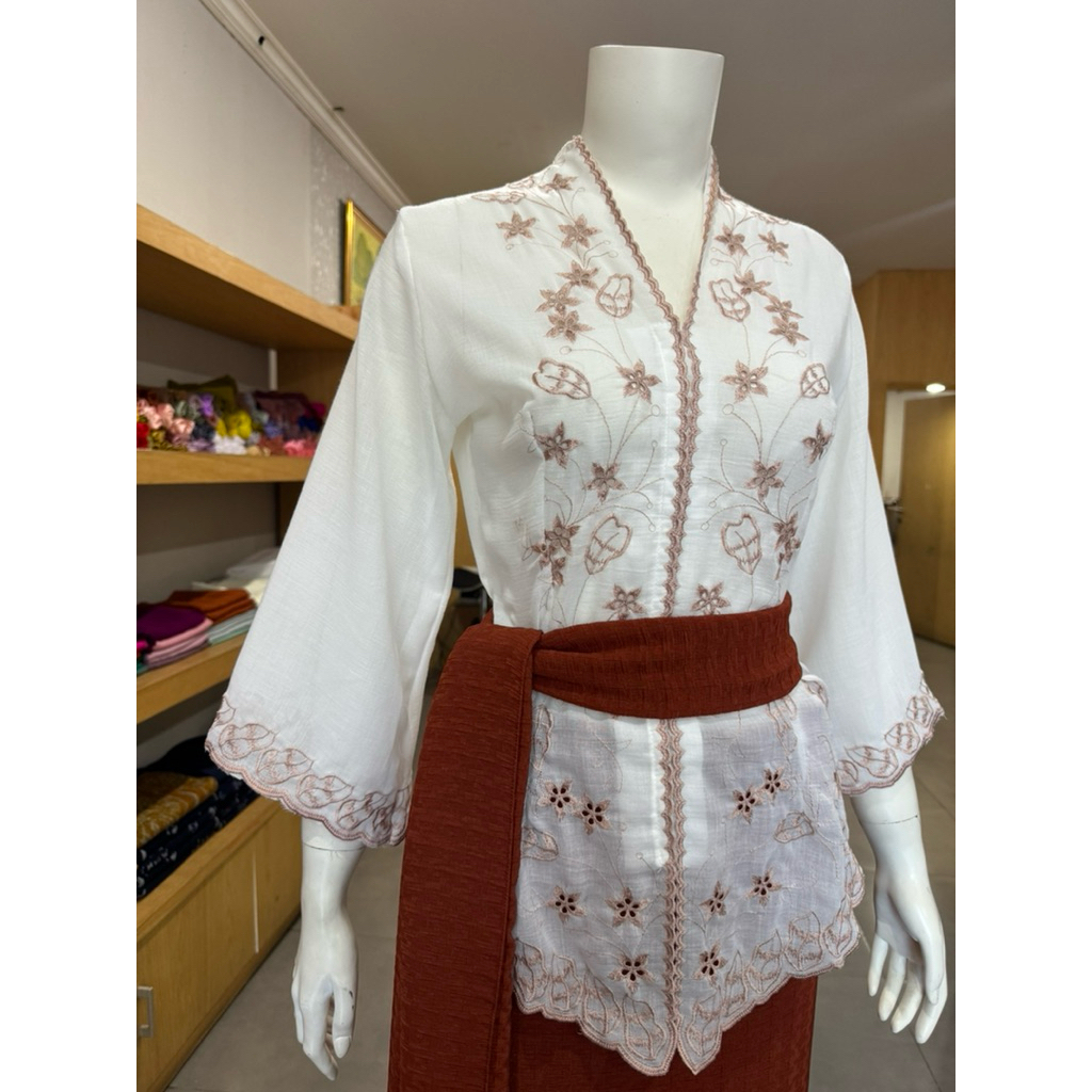 kebaya bordir katun