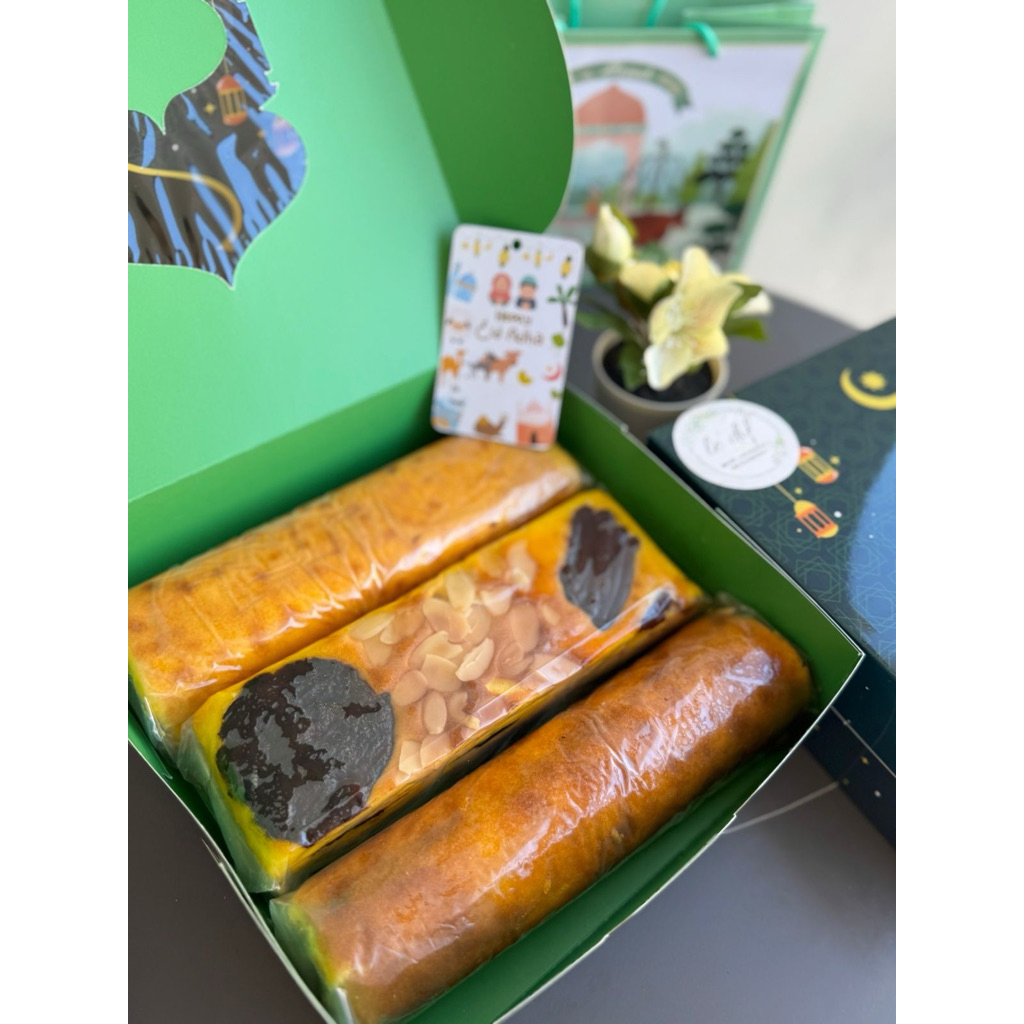 

Lapis legit isi 3 paket (guling nanas, lapis anyam, lapis 3 rasa)