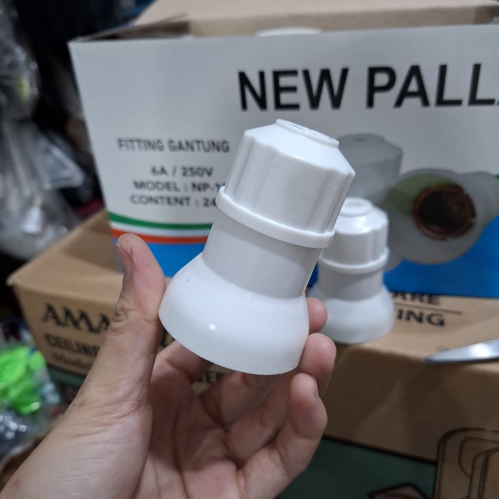 FITTING LAMPU GANTUNG / FITTING GANTUNG Tudung NEW PALLAS