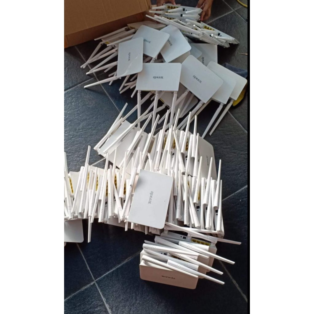 Tenda F3 v6 bekas normal