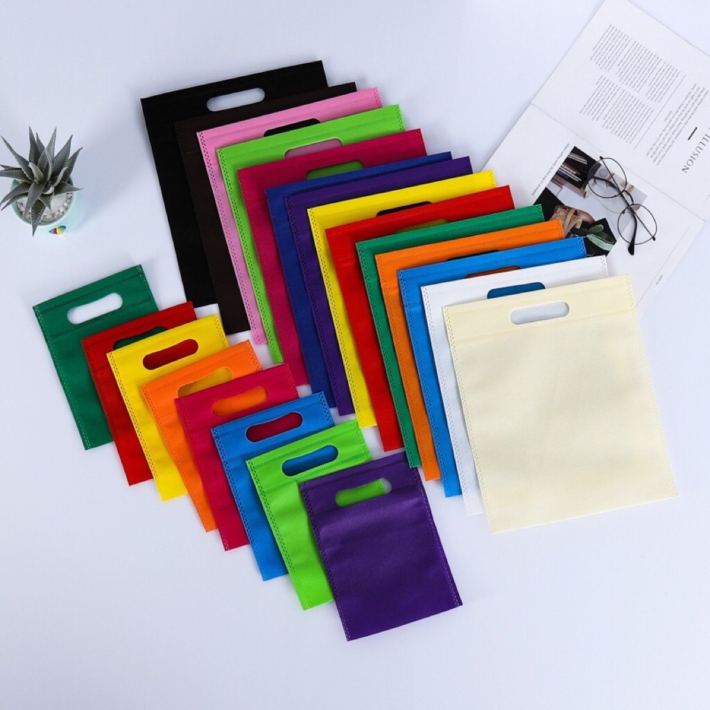 

goodiebag 20x26 cm sablon bolak balik