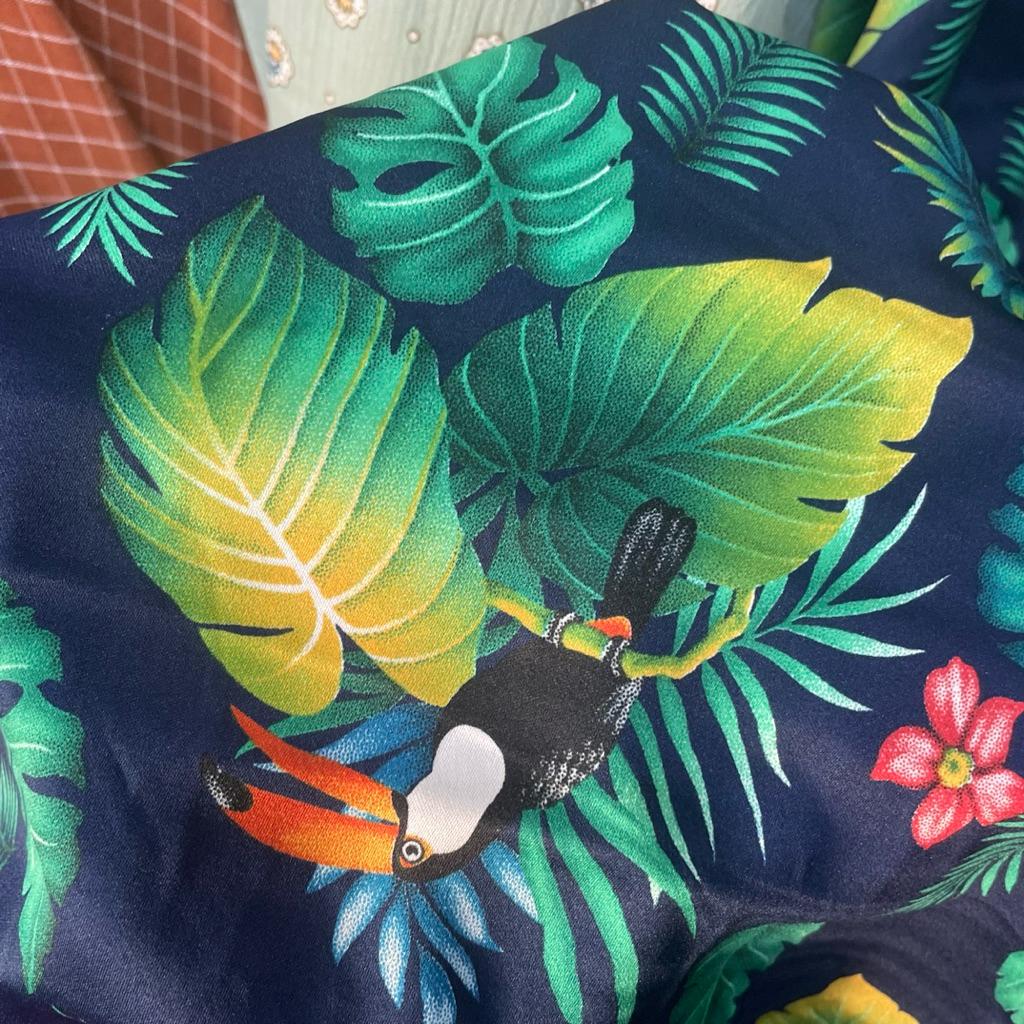 kain satin silk motif bunga premium - kain silk original - kain satin dior silk - kain satin style b