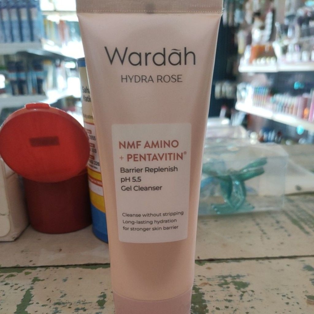 Sabun wajah Wardah Hydra rose