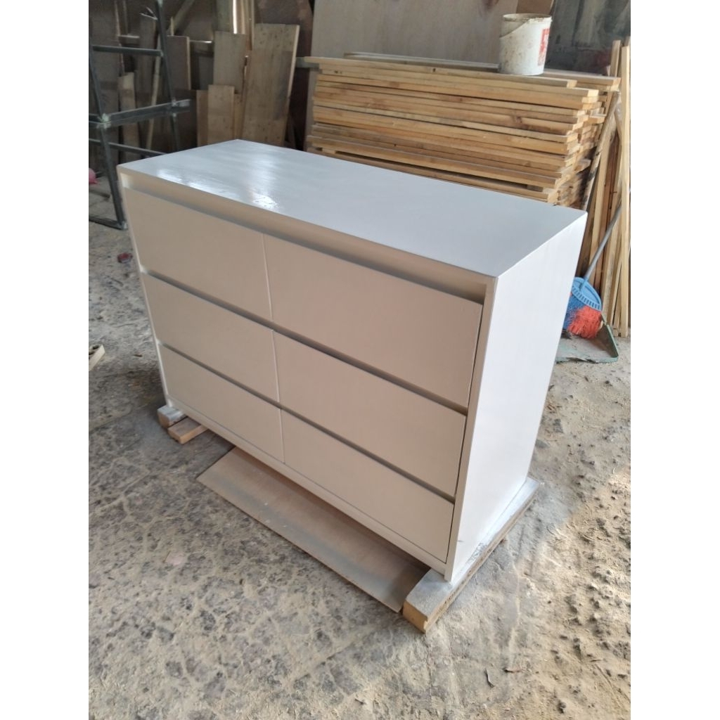 buffet full laci bahan kayu jati belanda   120x90x45