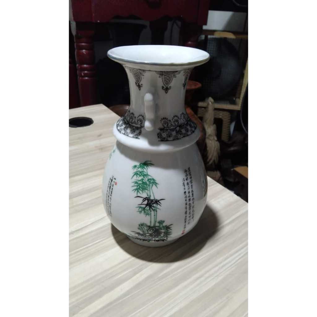 Guci Putih Bunga Aksara Cina Stempel Kuno Jadul Antik