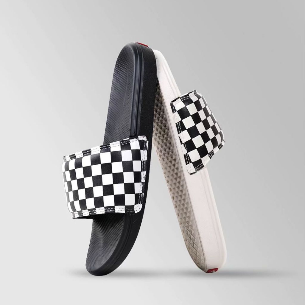 VANS SLIDE ON SLIPPER CHECKERBOARD BLACK WHITE ORIGINAL