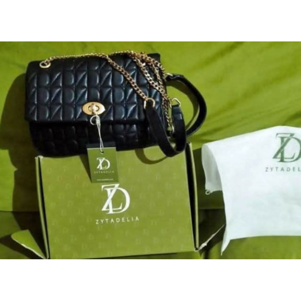 Preloved tas ZytaDelia