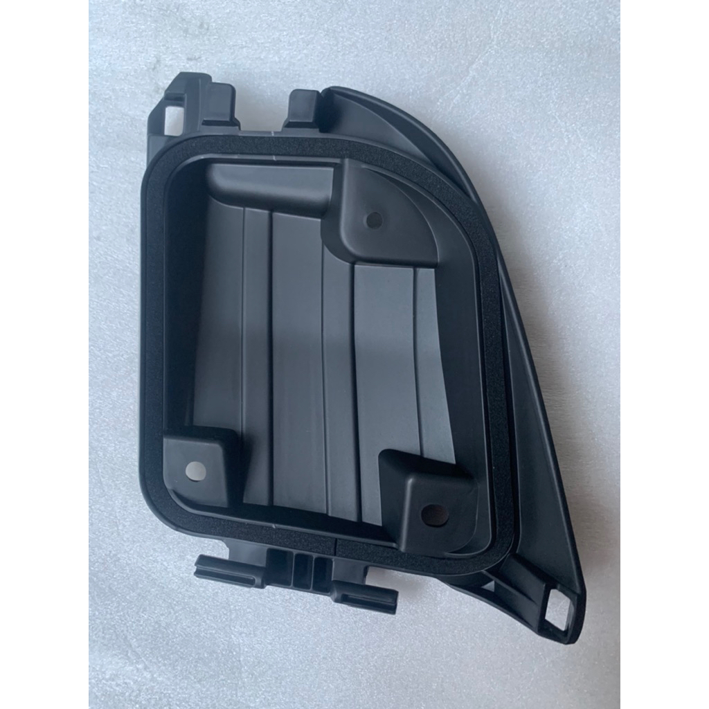 Lid inner L pocket 81143-k2fN800 daleman laci scoopy 2023-2024 original