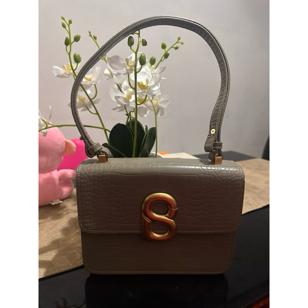 preloved tas buttonscarves audrey 2.0