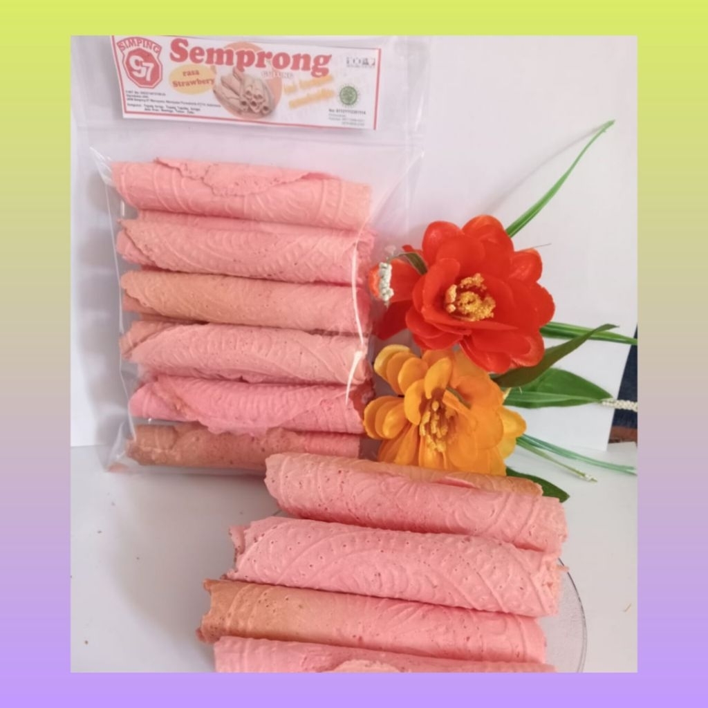 

Kue semprong bakar strawberry 1 bungkus | Semprong panggang rasa jahe | Cemilan panggang bakar | Kue cemilan semprong bakar panggang rasa strawberry | Semprong bakar rasa strawberry