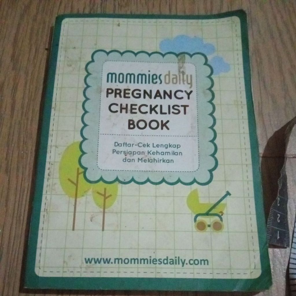 Mommies Daily Pregnancy Checklist Book