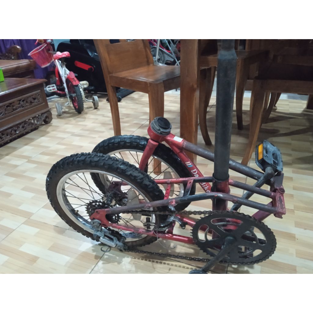 sepeda Dahon Dabike bahan