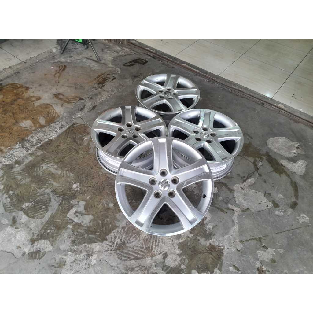 Velg Mobil Bekas R17 Copotan Ori Vitara Pcd 5x114 Ring 17 Buat Innova Ertiga Apv Grandmax New Carry 