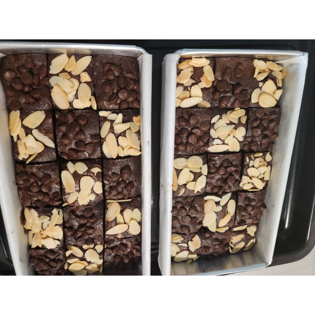

Chewy Brownies Hampers/Hantaran/Oleholeh