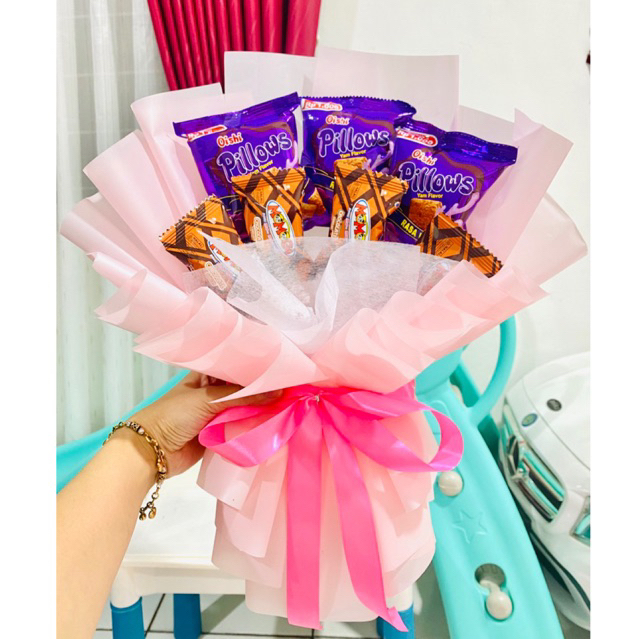 

Ready buket instan bukett snack jajan ulang tahun wisuda graduation hampers bouquet