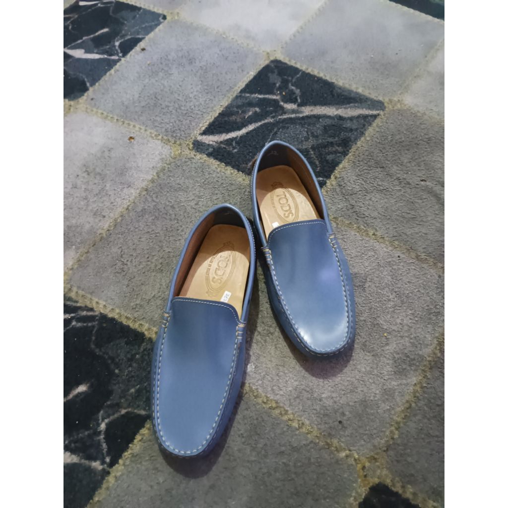 sepatu casual pria Tod's lofers orignal size 40