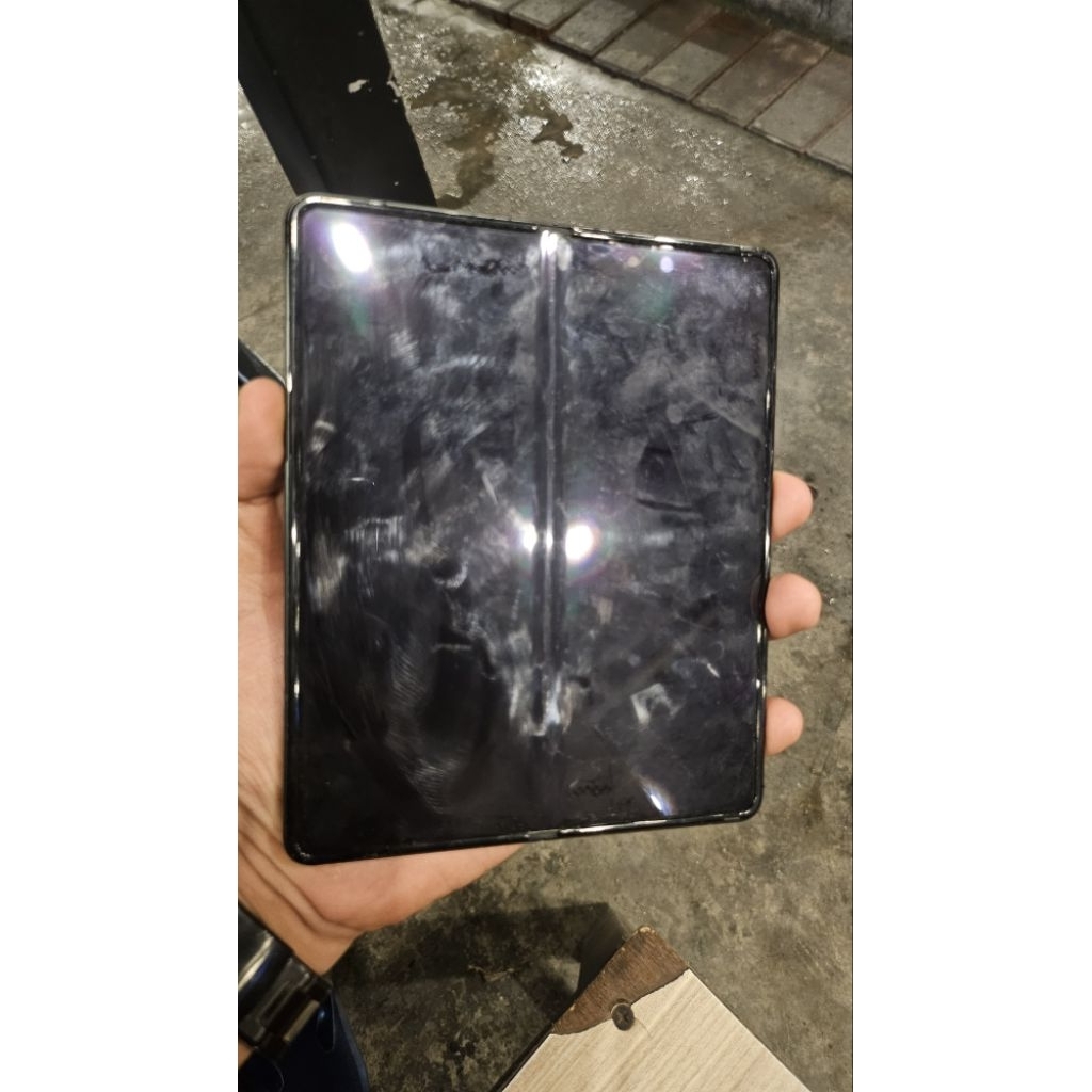 Samsung Z Fold 3 256gb Minus LCD luar dalam