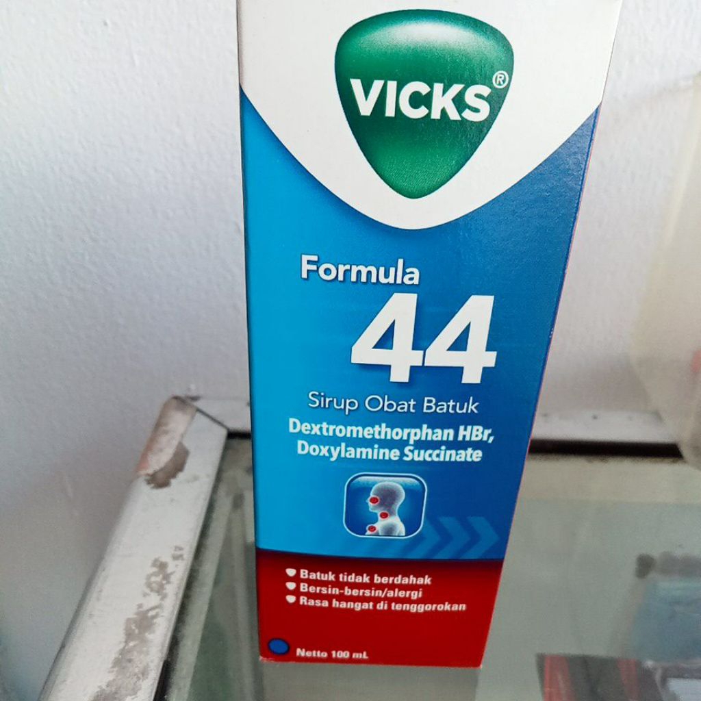 

obat batuk sirup formula 44