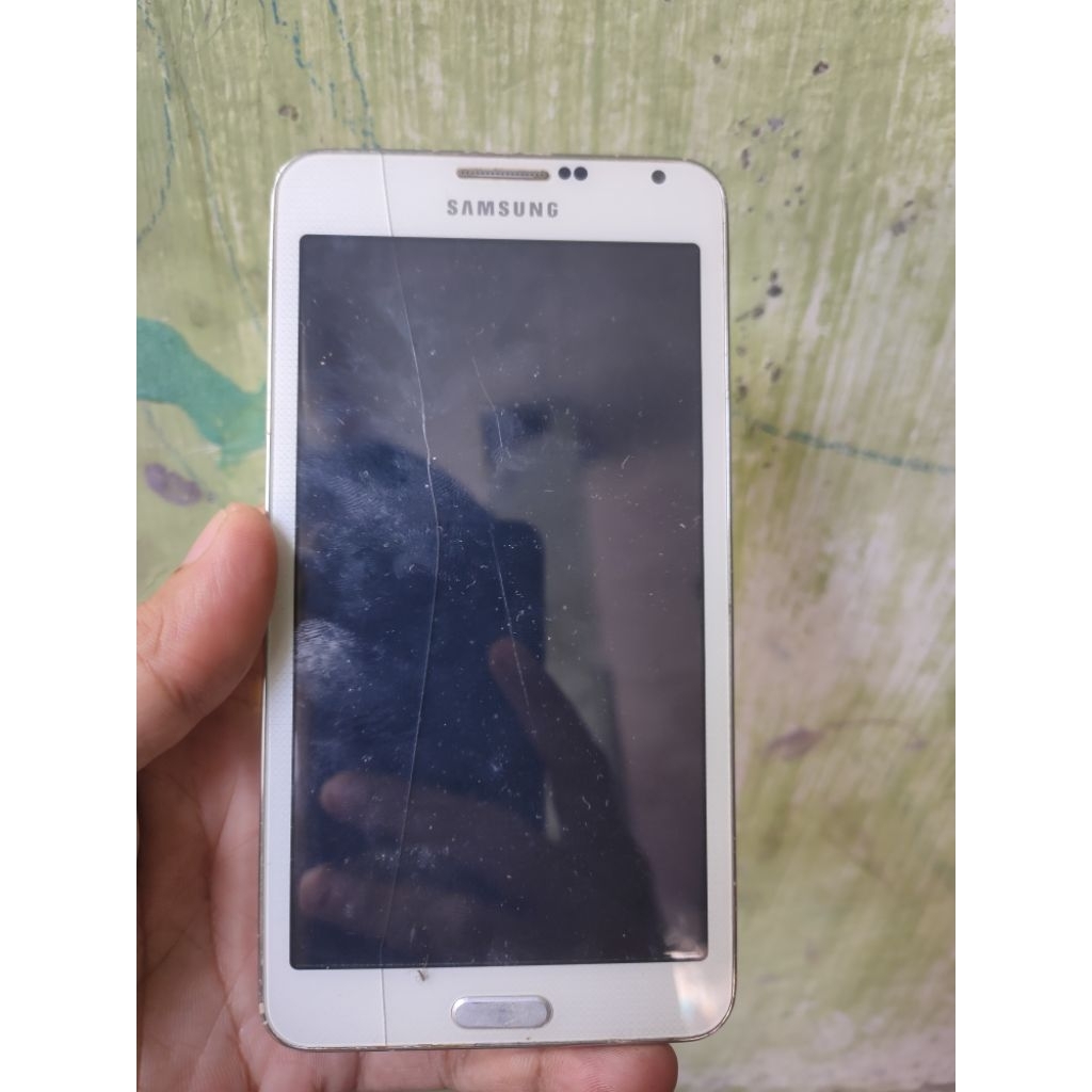 Samsung note 3 matot barang sesuai foto ya